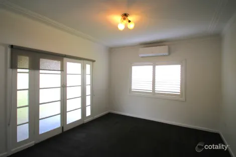 Property photo of 15 Stabback Street Millthorpe NSW 2798