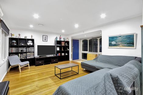 Property photo of 7 Curtis Court Cranbourne VIC 3977