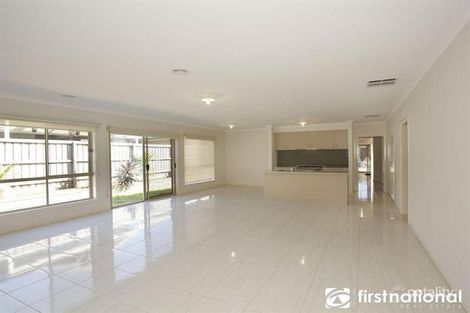 Property photo of 55 Piermont Drive Berwick VIC 3806