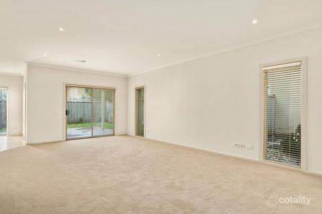 Property photo of 16/2 Coventry Drive Sandhurst VIC 3977