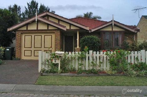 8 Hickory Mews, Wattle Grove, NSW 2173