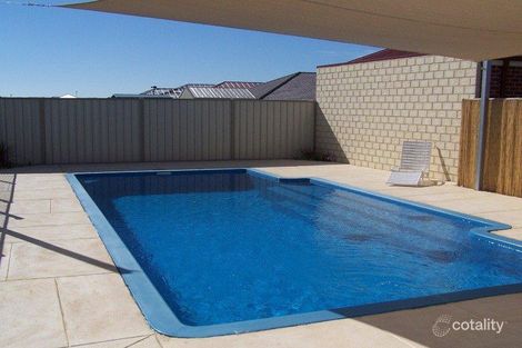 Property photo of 4 Zircon Way Australind WA 6233
