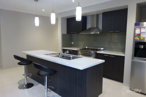 Property photo of 19 Turion Drive Mickleham VIC 3064