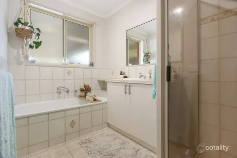 Property photo of 29 Wattletree Road Lavington NSW 2641