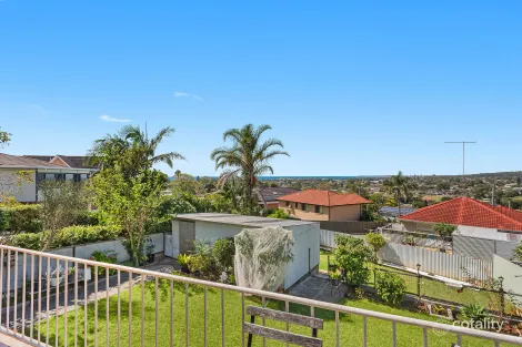 Property photo of 3 Matthews Drive Mount Warrigal NSW 2528