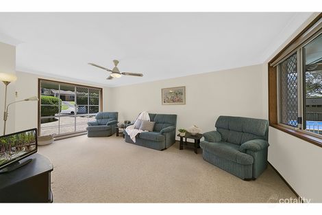 Property photo of 32 Roberta Street Tumbi Umbi NSW 2261