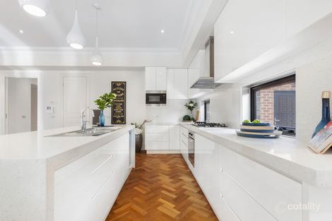 Property photo of 29 Rangeview Grove Balwyn North VIC 3104