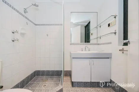 Property photo of 32 Parrotbush Crescent Ellenbrook WA 6069