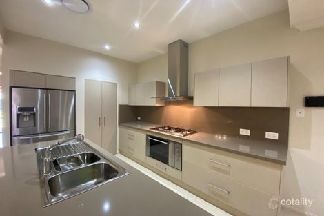 Property photo of 15 Rosecomb Road Spring Farm NSW 2570