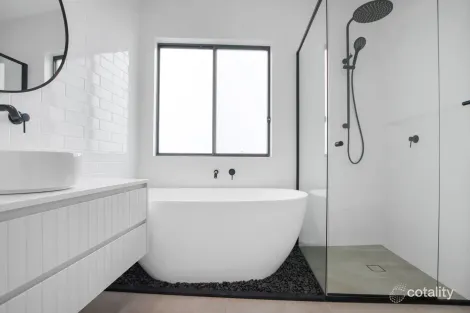 Property photo of 4 Oystercatcher Way Shell Cove NSW 2529