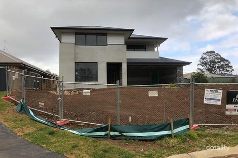 Property photo of 31 Kurrajong Crescent Tahmoor NSW 2573