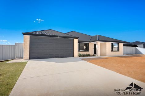 32 Lobelia Way, Moresby, WA 6530