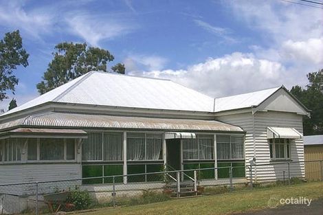 28 Chilcot St, Silkstone, QLD 4304