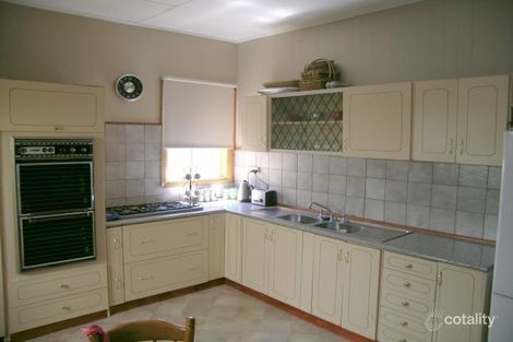 Property photo of 14 Allingham Street Golden Square VIC 3555