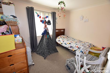 Property photo of 2/19 Victoria Street Orange NSW 2800