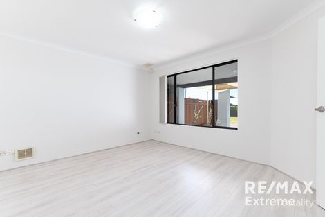 Property photo of 25 Alderley Close Ellenbrook WA 6069