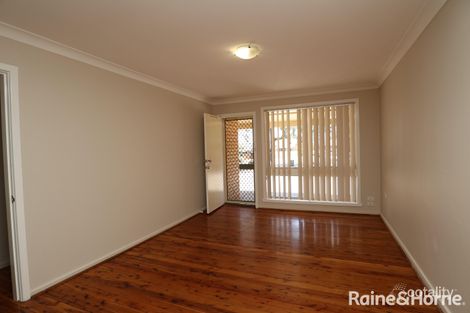 Property photo of 2/3 Joyes Place Tolland NSW 2650