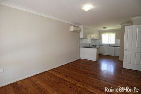 Property photo of 2/3 Joyes Place Tolland NSW 2650