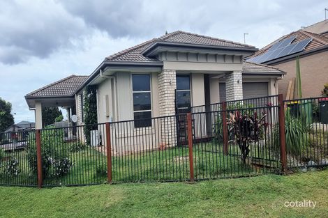Property photo of 1 Honeyeater Crescent Dakabin QLD 4503