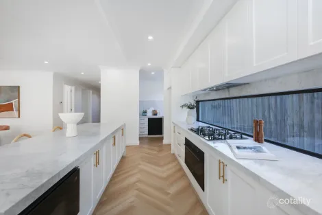 Property photo of 12 Maton Street Greenvale VIC 3059