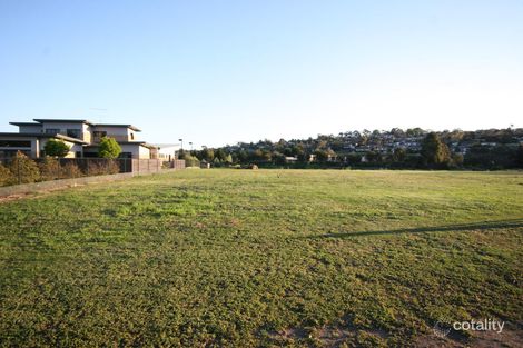 21 Balcombe Rd, Newtown, VIC 3220