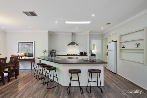 Property photo of 5 Michigan Grange Pakenham VIC 3810