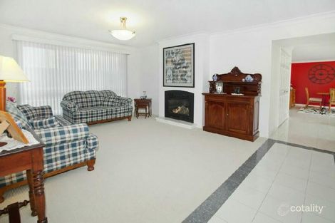 Property photo of 4 Weston Place Horsley NSW 2530