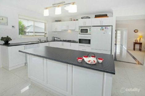 Property photo of 4 Weston Place Horsley NSW 2530