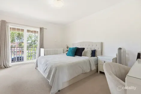 Property photo of 22B Barina Downs Road Norwest NSW 2153