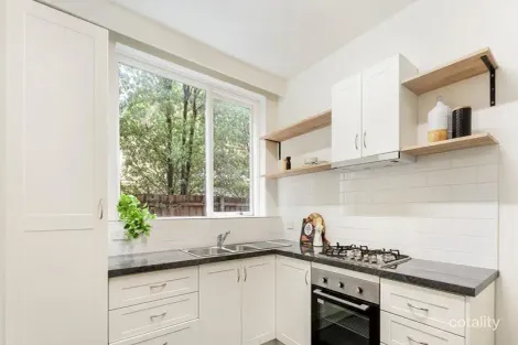 Property photo of 2/14 Yendon Road Carnegie VIC 3163