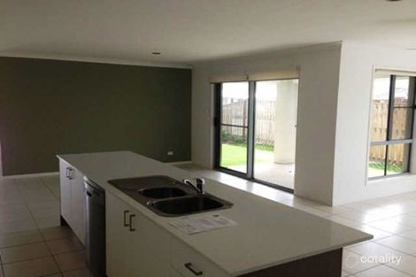 Property photo of 127 Whitehaven Drive Blacks Beach QLD 4740