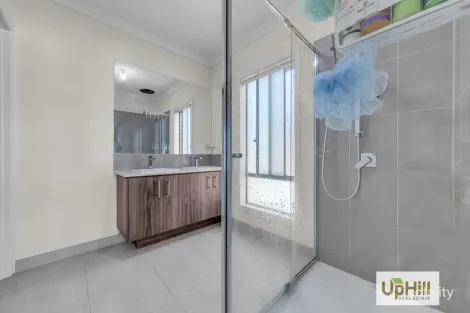 Property photo of 10 Ember Street Clyde VIC 3978