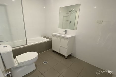 Property photo of 20/56 Lakeside Parade Jordan Springs NSW 2747