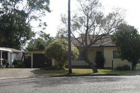 6 Wright Cl, Georges Hall, NSW 2198
