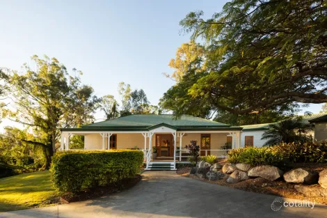 Property photo of 2097 Roghan Road Bridgeman Downs QLD 4035