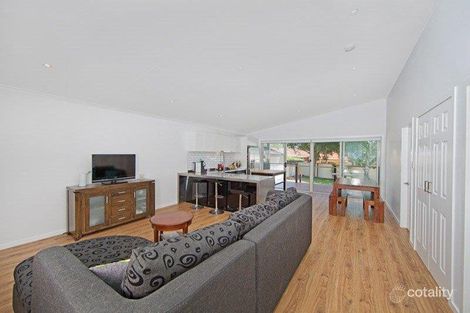 Property photo of 33 Cunningham Road Killarney Vale NSW 2261