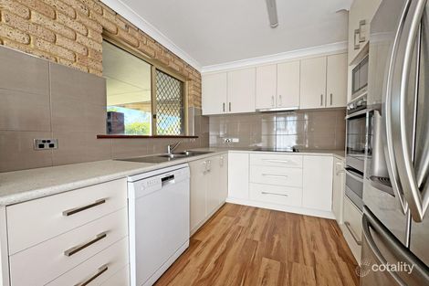 Property photo of 2 Kalari Place Sinclair WA 6450