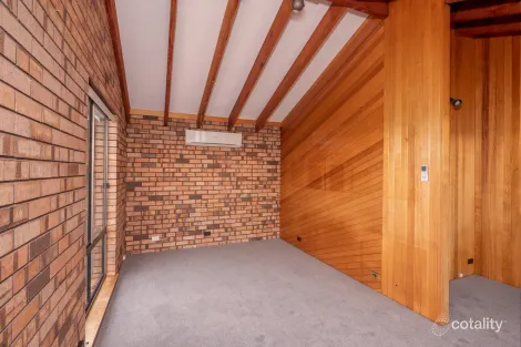 Property photo of 2/12 Tris Court Berriedale TAS 7011