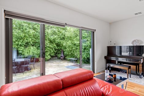 Property photo of 8 Sim Crescent Glenroy VIC 3046