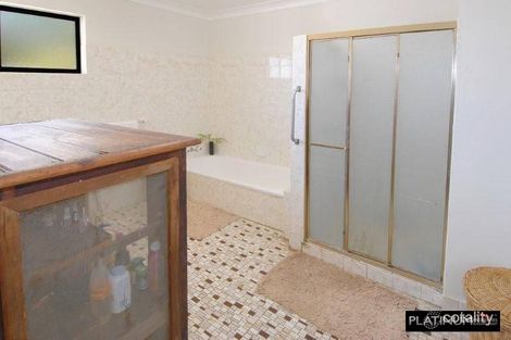 Property photo of 64 Point Cartwright Drive Buddina QLD 4575