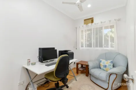 Property photo of 225 Horton Street Koongal QLD 4701