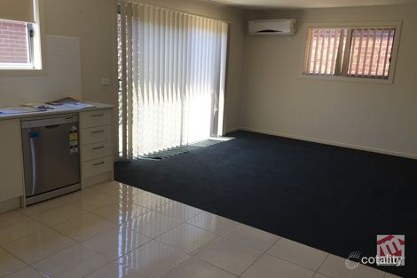 Property photo of 18/11 Hawk Avenue Pakenham VIC 3810