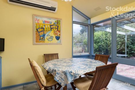 Property photo of 3 Hollyoak Haven Chirnside Park VIC 3116