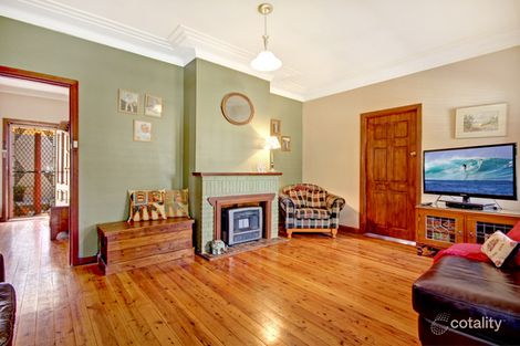 Property photo of 7 Mount Keira Road West Wollongong NSW 2500