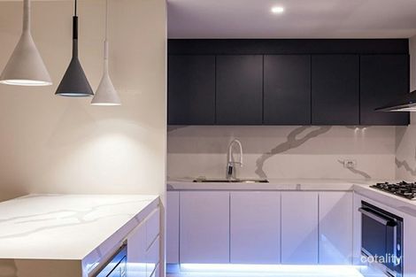 Property photo of 2/41 Surf Street Mermaid Beach QLD 4218