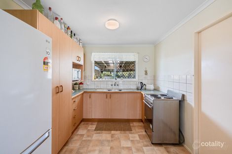Property photo of 28 Jennifer Crescent Darling Heights QLD 4350