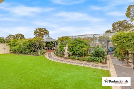 Property photo of 27 Kerrison Parade Seville Grove WA 6112