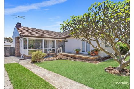 Property photo of 4 Basil Road Bexley NSW 2207