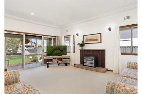 Property photo of 4 Basil Road Bexley NSW 2207