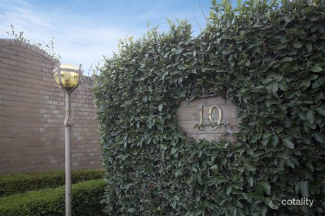 Property photo of 19 Clancys Lane Doncaster VIC 3108